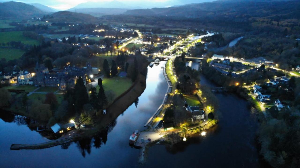 フォート・オーガスタスLoch Ness Podsアパートメント エクステリア 写真